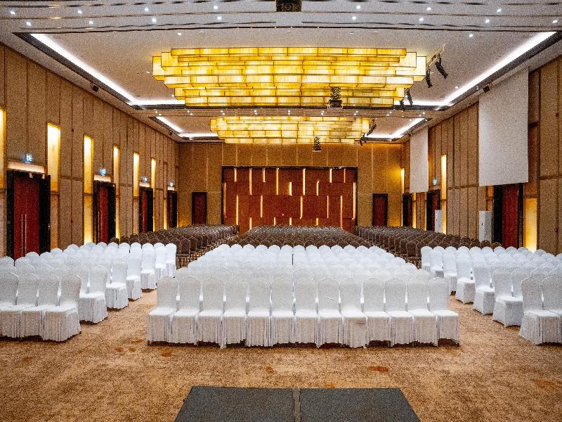 Radisson Blu Hotel & Conference Centre Niamey image