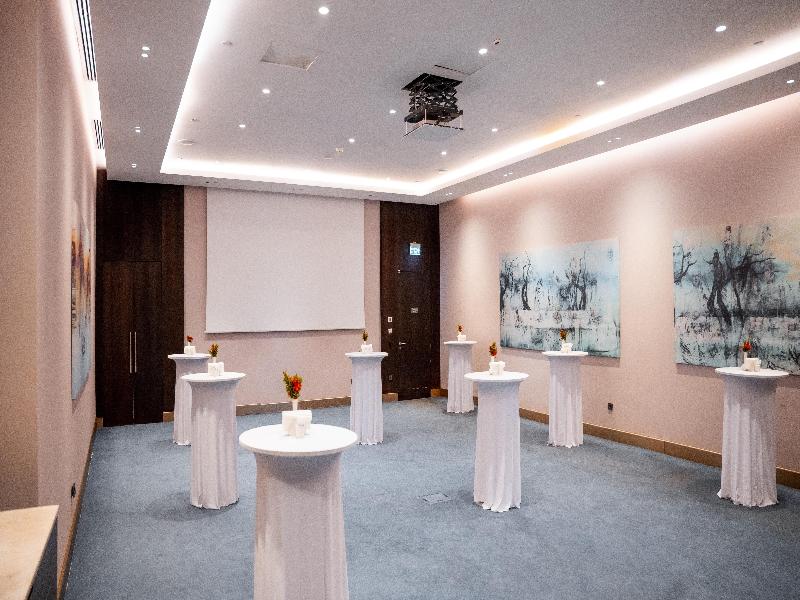 Radisson Blu Hotel & Conference Centre Niamey image