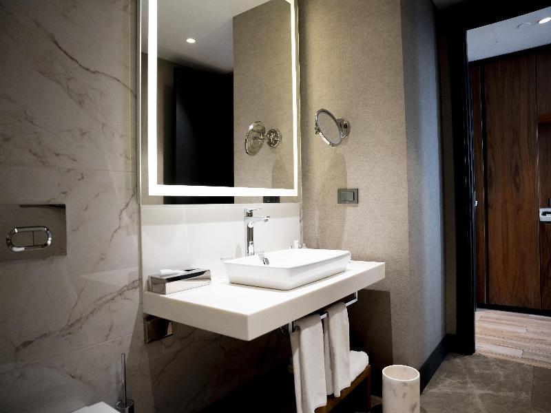 Radisson Blu Hotel & Conference Centre Niamey image