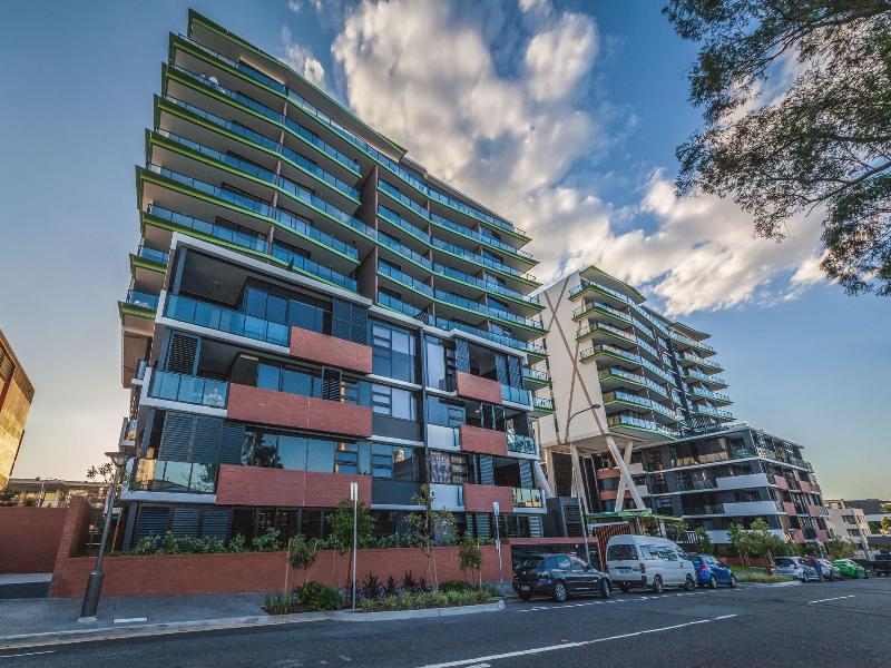 Arena Apartments image
