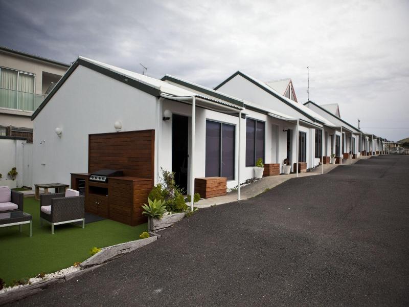 Coastal Motel