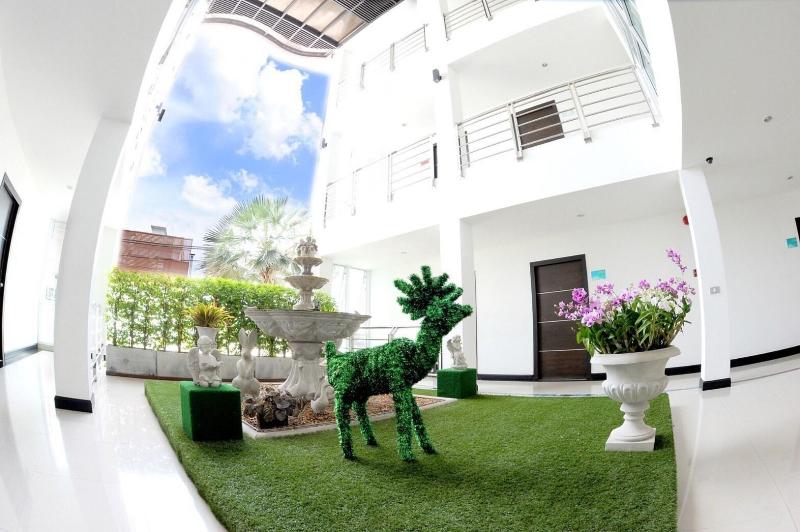 Rhienchai Place image