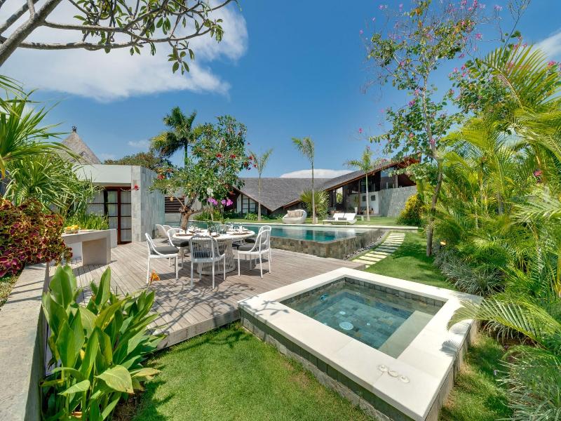 The Layar - Designer Villas and Spa image