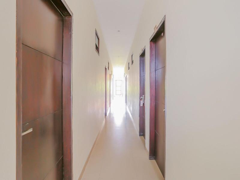 Hotel Ayu Beach Inn image