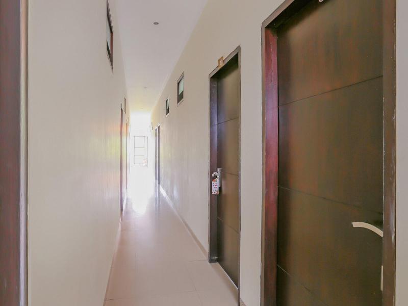 Hotel Ayu Beach Inn image