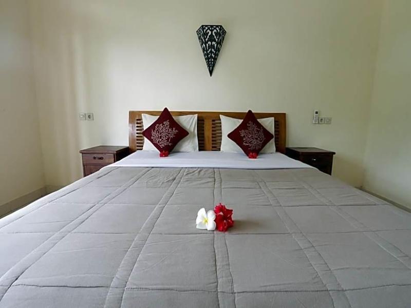 Frangipani Bungalow image