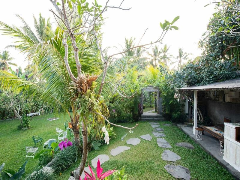 Ubud Tropical image