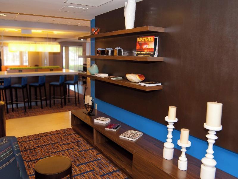 Courtyard By Marriott Cincinnati Airport image