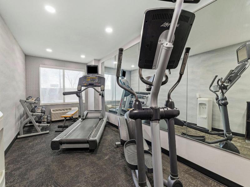Fairfield Inn Suites By Marriott Chicago Southeast image