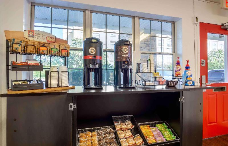 Extended Stay America Charleston North Charleston image
