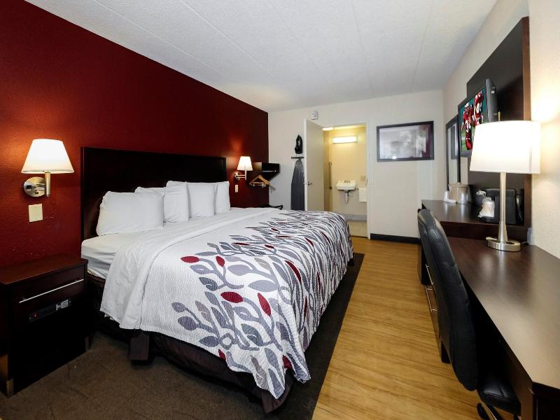 Red Roof Inn Detroit Troy