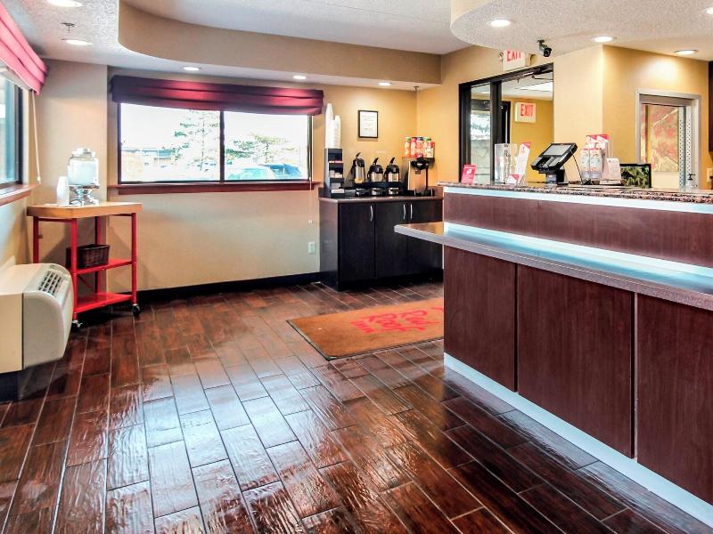 Red Roof Inn Detroit Troy
