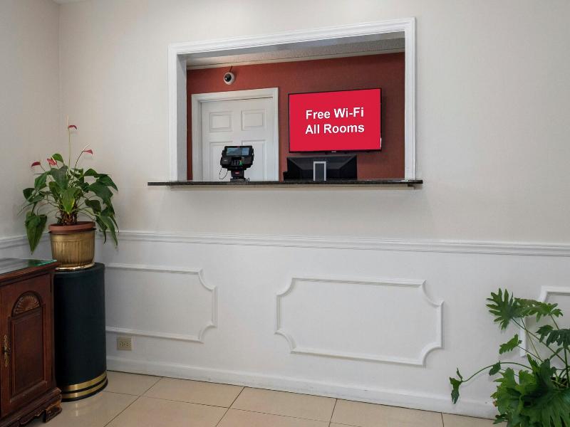 Red Roof Inn & Suites Wilson