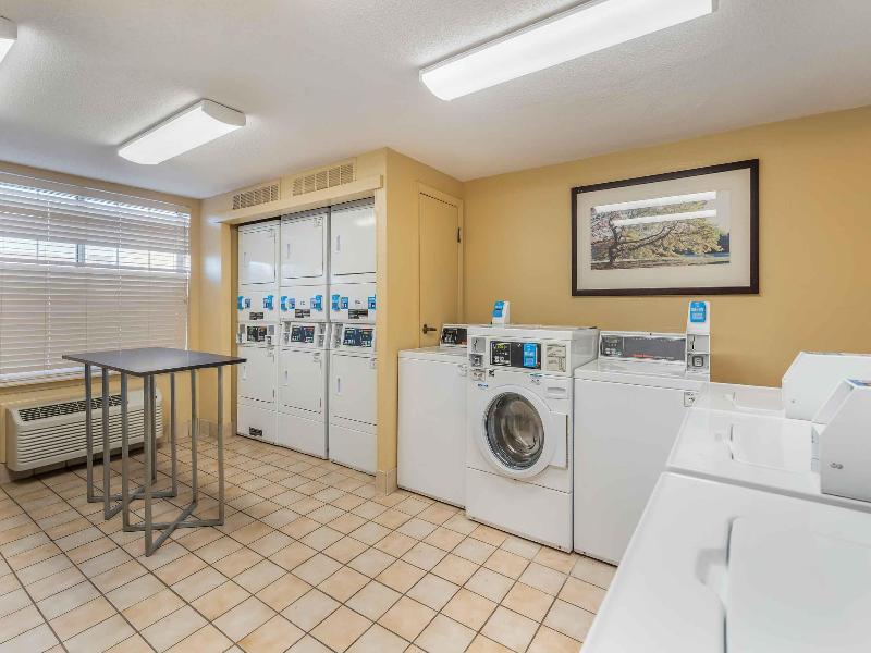 Extended Stay America Chicago Lombard Oakbrook image