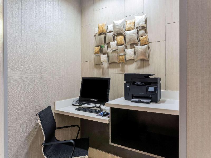La Quinta Inn Suites Odessa North Sienna Tower image