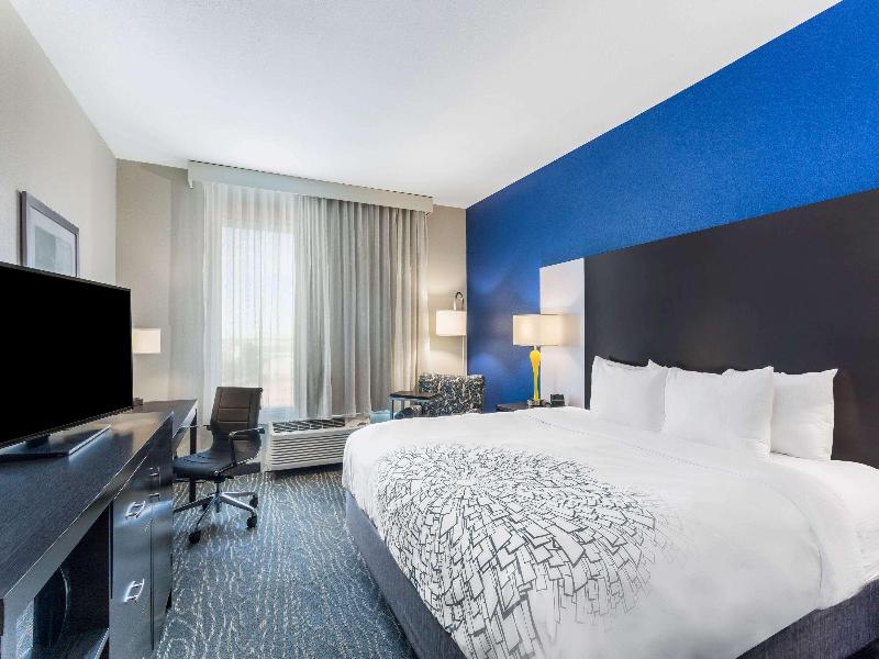 La Quinta Inn Suites Odessa North Sienna Tower image