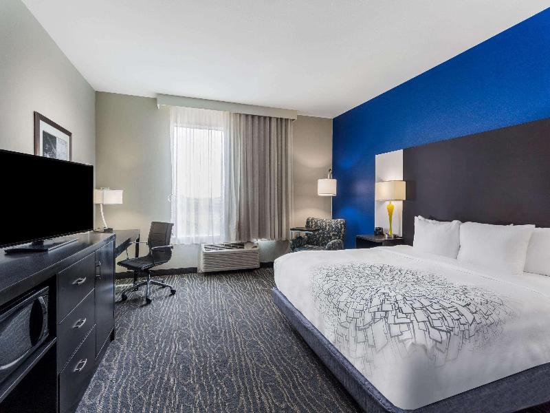 La Quinta Inn Suites Odessa North Sienna Tower image
