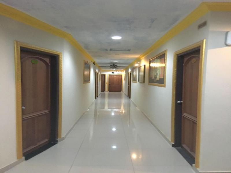 Hotel 01 Batam image