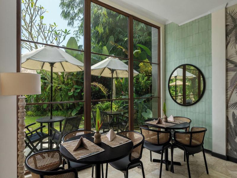 Suara Air Luxury Villa Ubud image