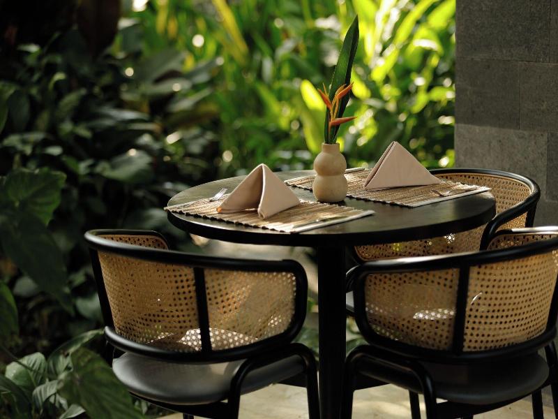 Suara Air Luxury Villa Ubud image