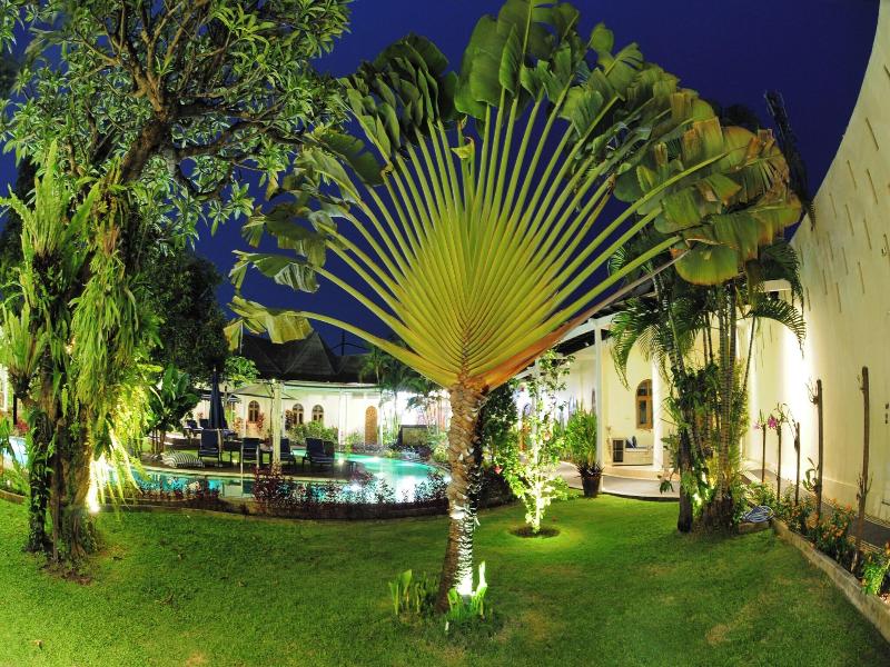 Villa Costa Plenty image