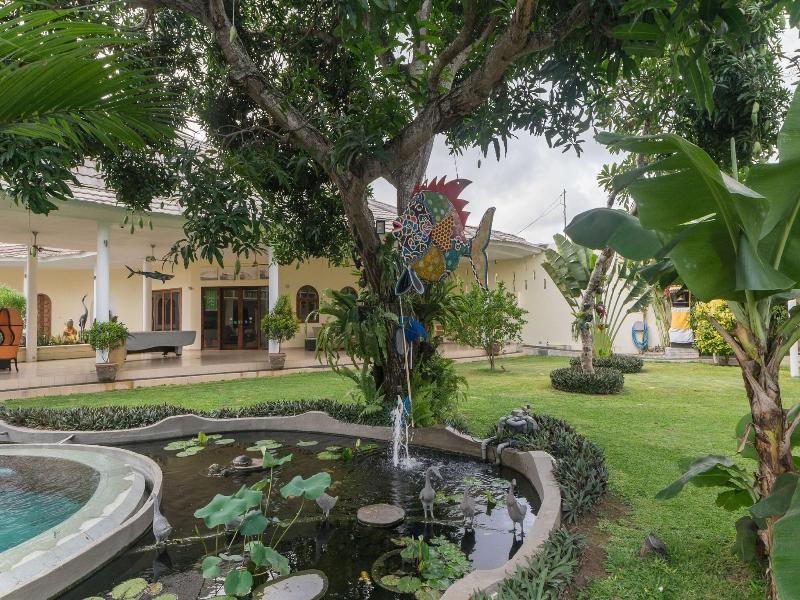 Villa Costa Plenty image