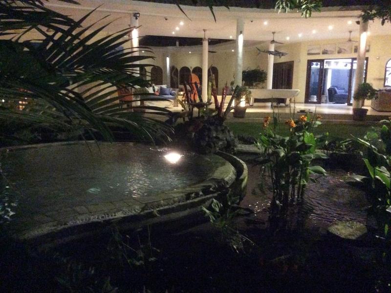 Villa Costa Plenty image