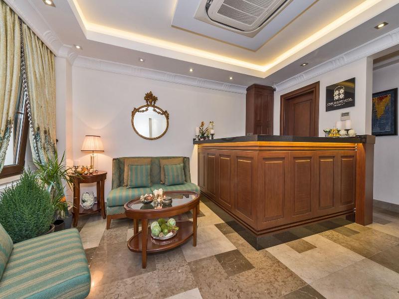 Four Doors Hotel image