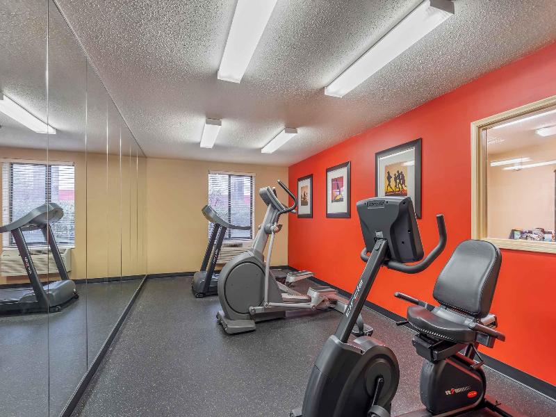 Extended Stay America Chicago Lombard Yorktown Cen image