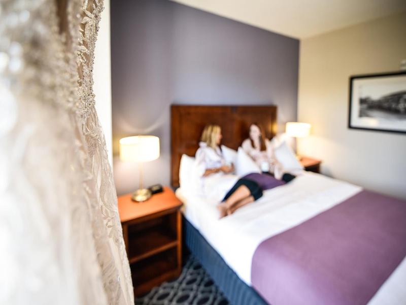 The Bluemont Hotel image