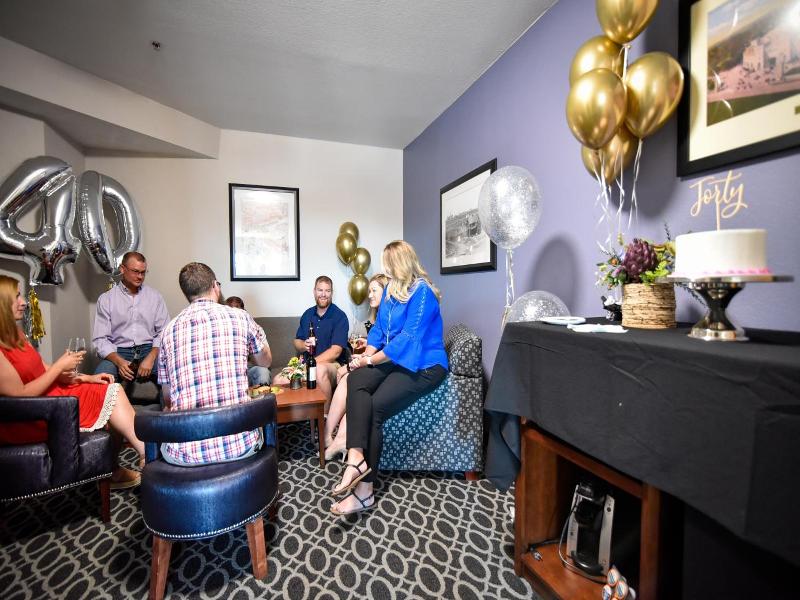 The Bluemont Hotel image