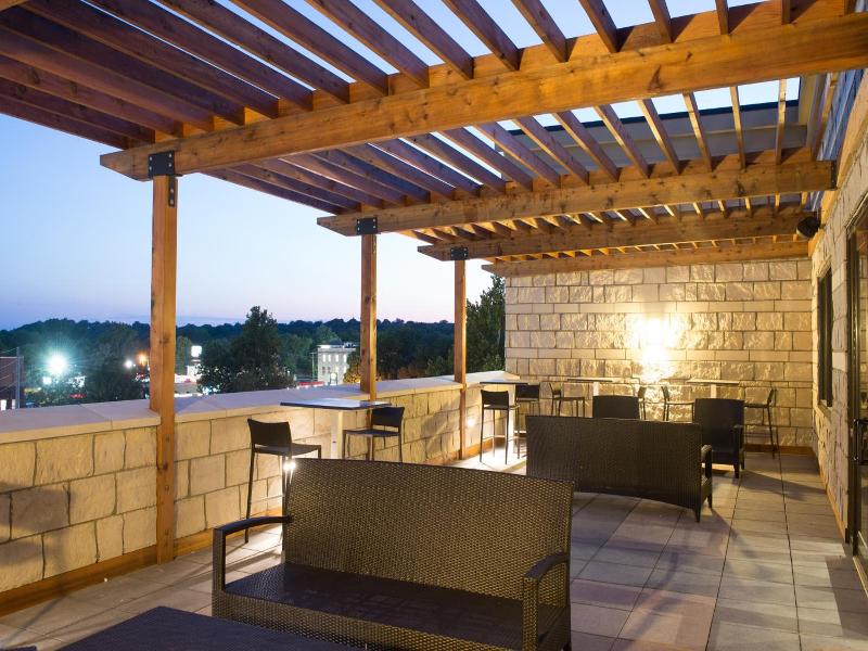 The Bluemont Hotel image