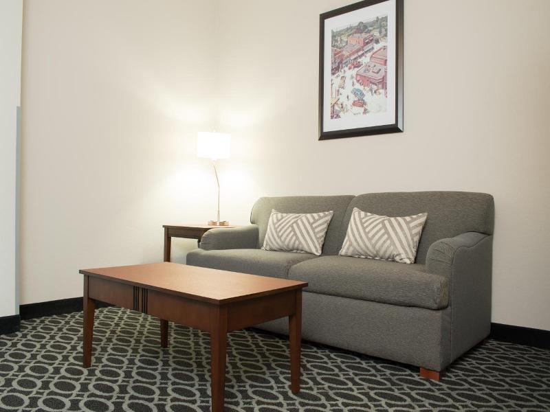The Bluemont Hotel image