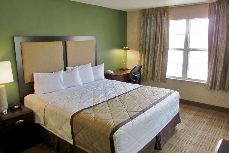 Extended Stay America Tampa Airport N West Shore B image