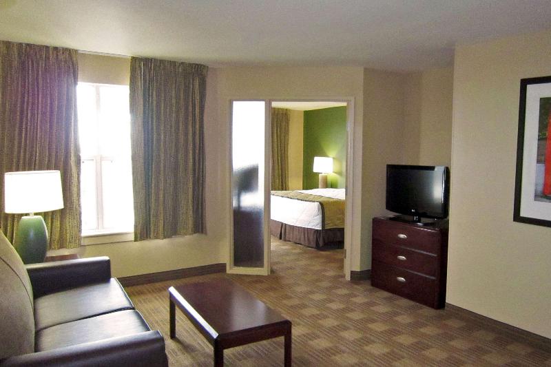 Extended Stay America Tampa Airport N West Shore B image