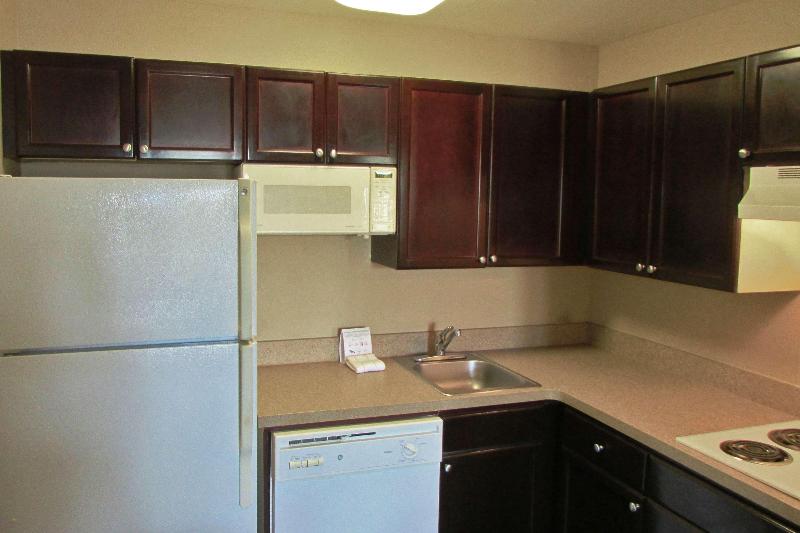 Extended Stay America Tampa Airport N West Shore B image