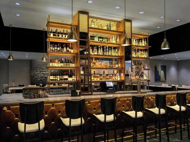 Buffalo Marriott Niagara image