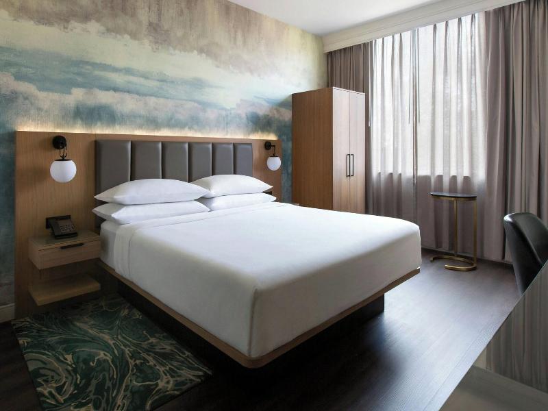 Buffalo Marriott Niagara image