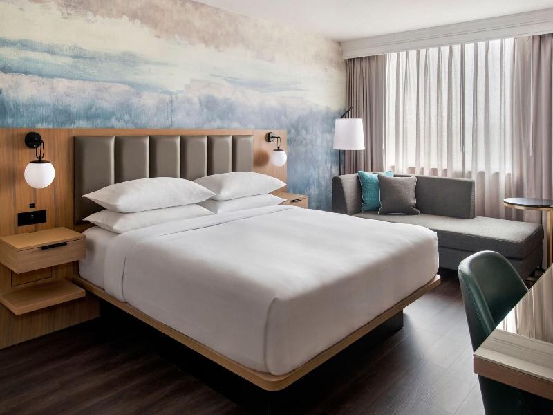 Buffalo Marriott Niagara image