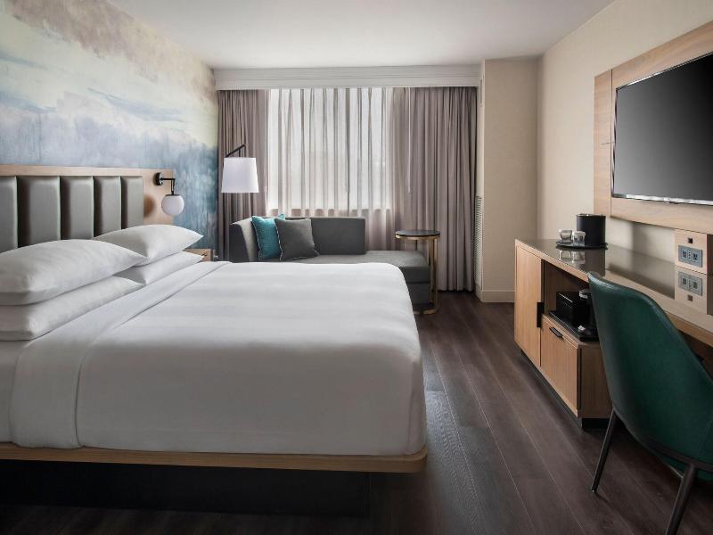 Buffalo Marriott Niagara image