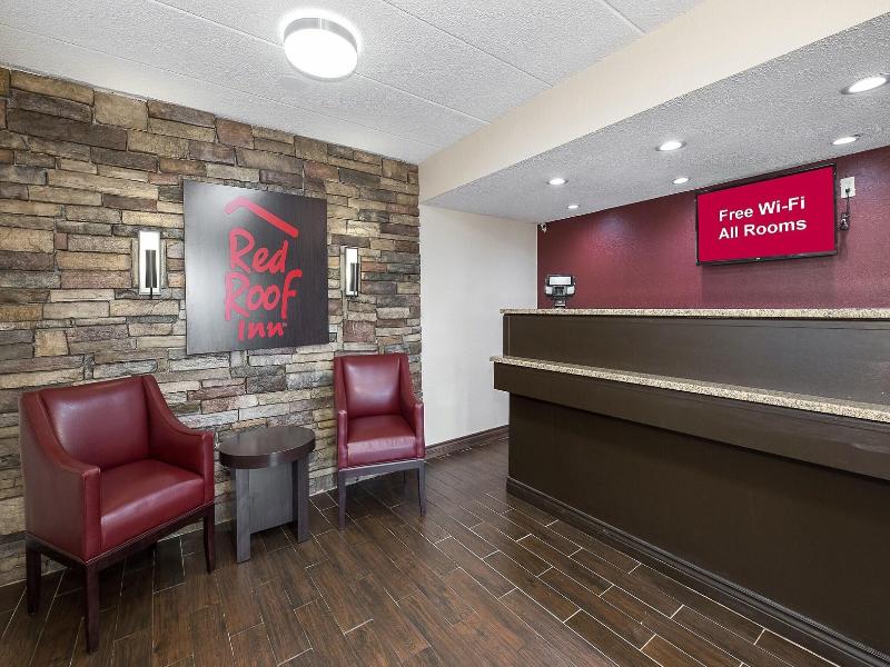 Red Roof Inn Cincinnati East Beechmont image