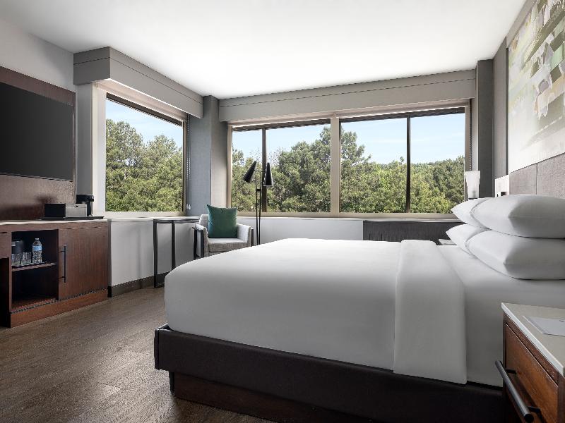 Atlanta Marriott Peachtree Corners image