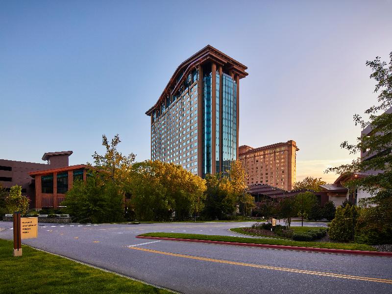 Harrah's Cherokee Casino Resort image