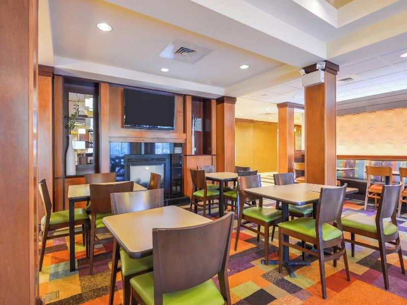 Fairfield Inn Suites By Marriott Baltimore image