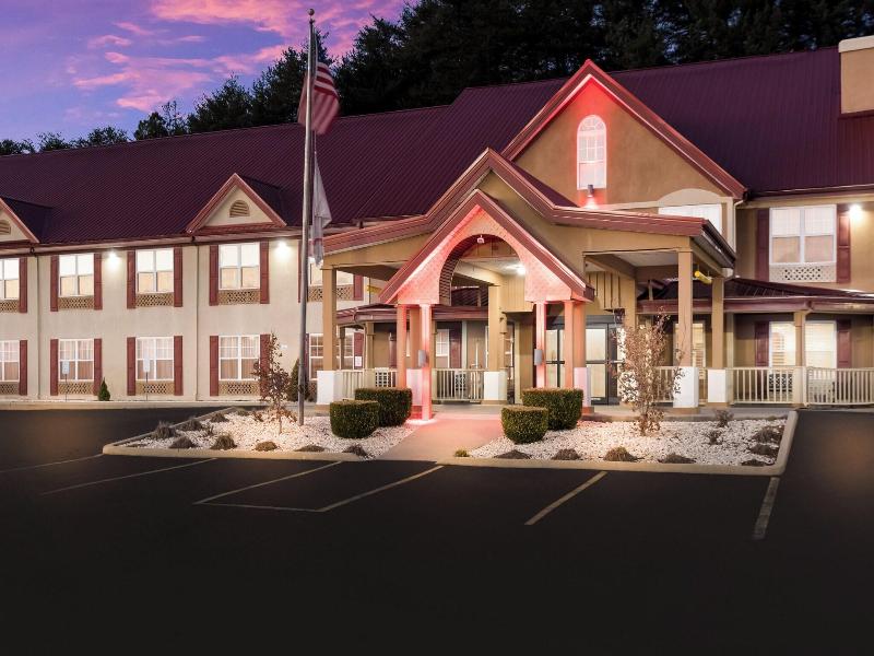 Red Roof Inn & Suites Corbin image