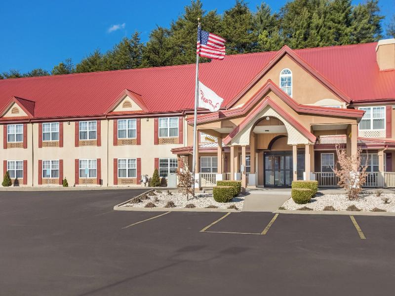 Red Roof Inn & Suites Corbin image