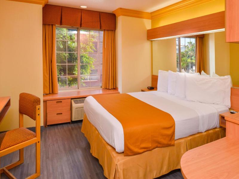 H3 Inn & Suites LAX Airport image