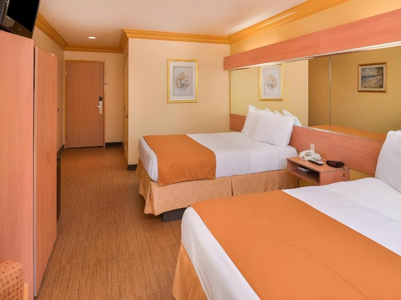 H3 Inn & Suites LAX Airport image