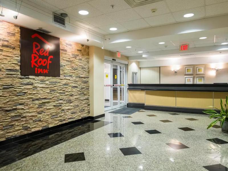 Red Roof Inn & Suites Philadelphia - Bellmawr image