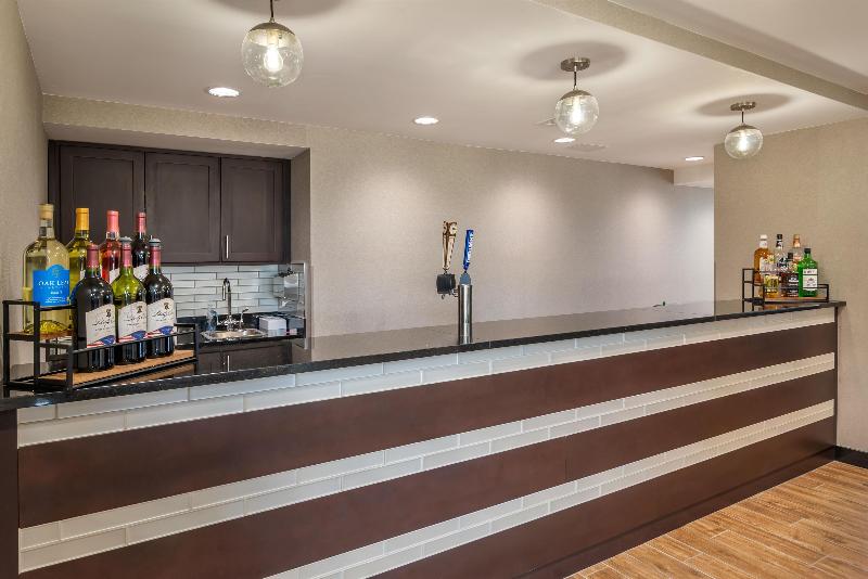Drury Inn Suites Atlanta Morrow image